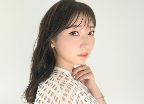 井上麻里奈