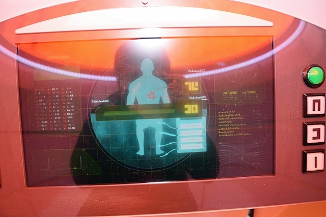 映画『ドラゴンボール超 ブロリー』公開を記念した宇宙船ポッド試乗会をレポート！　自身の戦闘力が計測できるスカウターモードも搭載！-7