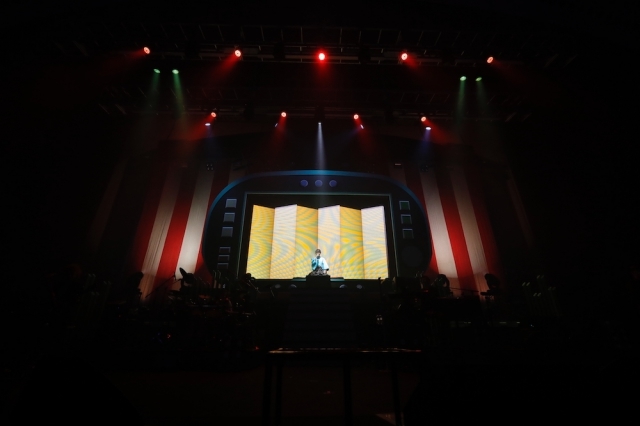 鈴村健一さんの音楽活動10周年イヤーを締めくくったライブ「鈴村健一 LIVE 2019 