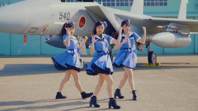声優ユニット「Run Girls, Run！」のニューシングル「Break the Blue!!」 航空自衛隊小松基地でのMV＆CDジャケットを公開の画像-12