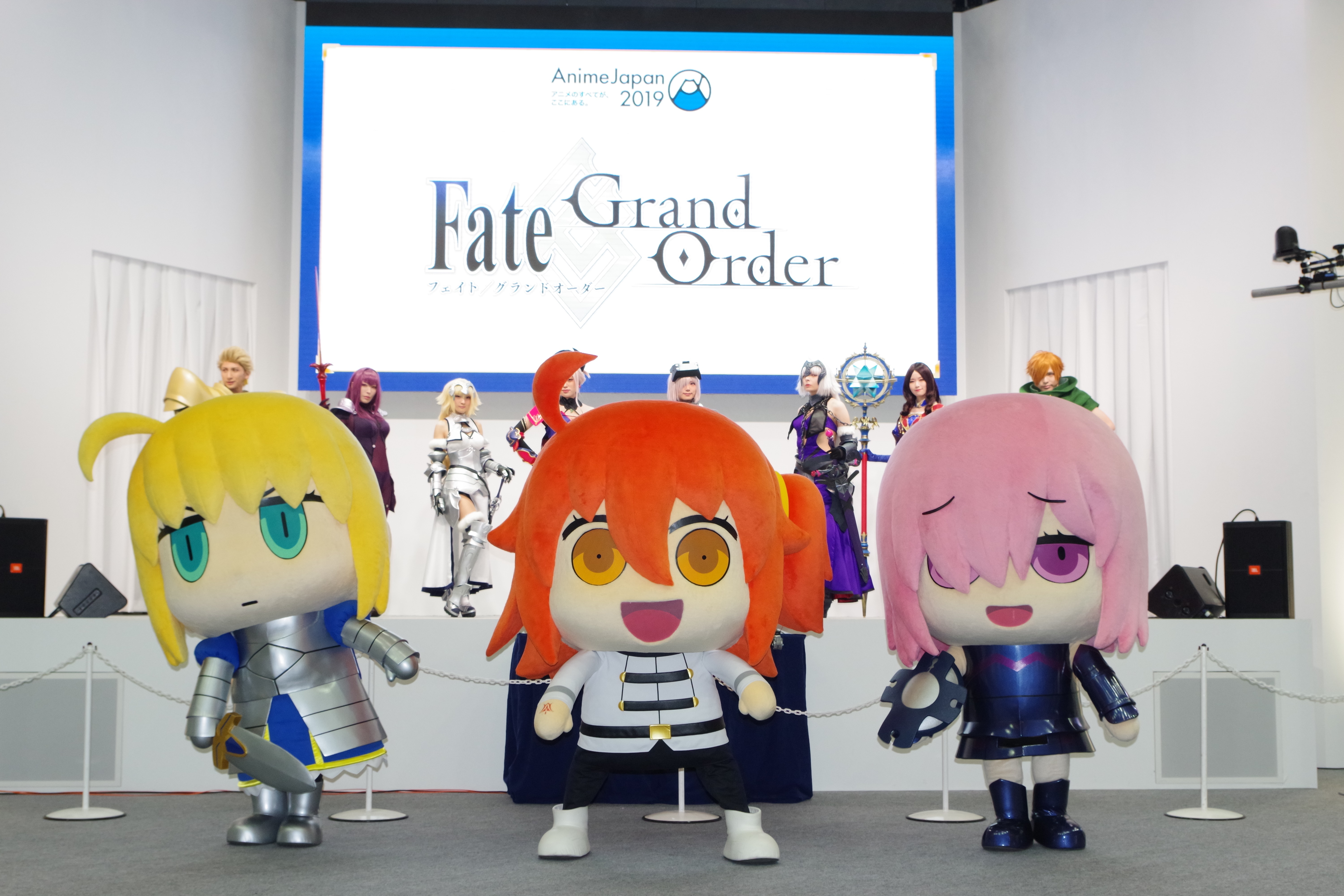 『Fate/Grand Order』ブースレポート！　ジャンヌやマシュなど人気サーヴァントのコスプレイヤー＆着ぐるみが登場【AJ2019】-6