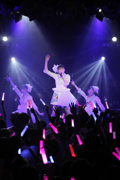 嬉しいと幸せって言葉しか出てこない！ |「Run Girls, Run！ 2nd Anniversary LIVE 1.2.3ジャンプ！！！」夜公演レポートの画像-5