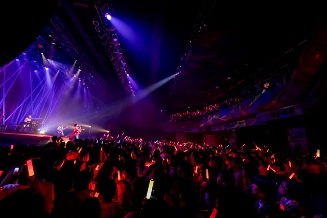 斉藤朱夏さん、ファンとの絆を強く結んだ初ワンマンライブ「くつひもの結び方」で東名阪Zeppツアーを発表！