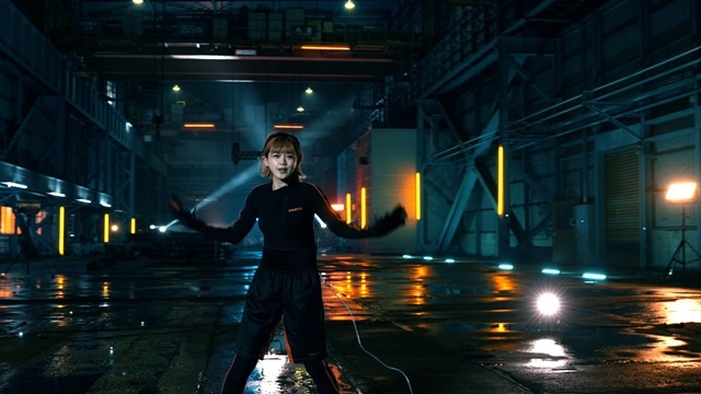 アイマリンプロジェクト新章の第1弾MV「Stand up! Blaze up!」が公開！　2.8次元アイドルがコンセプトで、声優・内田彩さんが歌を担当！　内田さんからコメントが到着-13