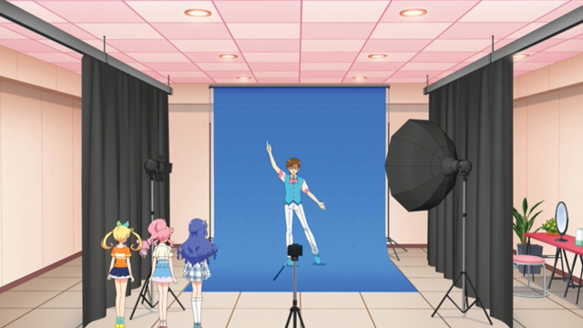 TVアニメ『キラッとプリ☆チャン』第113話先行場面カット・あらすじ到着！新施設の公式プロモーションとして、ミラクル☆キラッツとメルティックスターが写真のモデル対決をすることに……