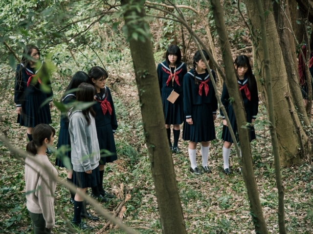 茜屋日海夏、 映画『13月の女の子』公開記念インタビュー | 演技をしていなければ生きている意味がないの画像-5