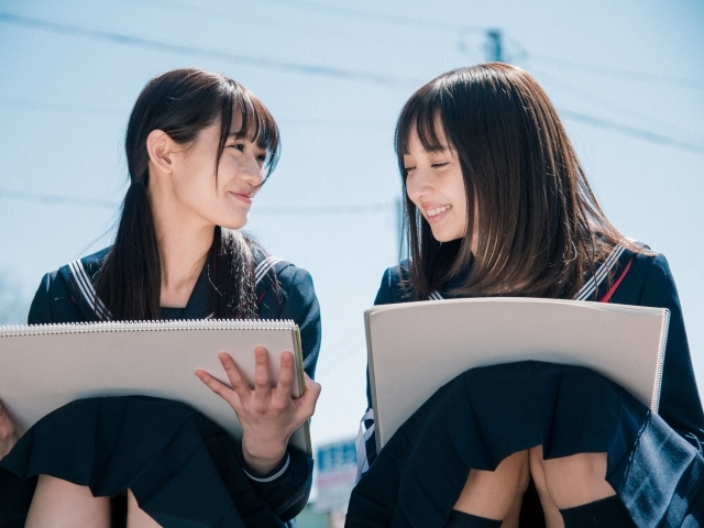 茜屋日海夏、 映画『13月の女の子』公開記念インタビュー | 演技をしていなければ生きている意味がないの画像-4