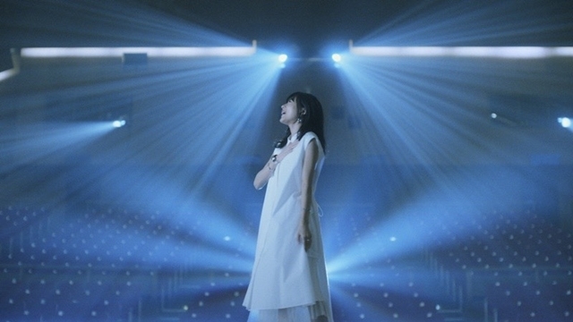 声優・水瀬いのりさん、アニバーサリーシングル「Starlight Museum」の MUSIC CLIP公開！　オンとオフの水瀬さんに注目