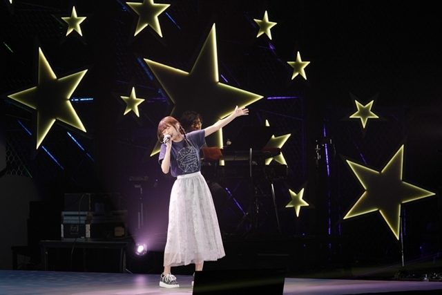 声優・水瀬いのりさん、アーティストデビュー5周年記念オンラインライブを横浜アリーナで開催！　12/5のステージを公式レポートで大公開！