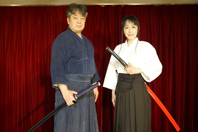 横山智佐さんが北辰一刀流を体験する古武術トークイベント、メイド喫茶「made mode」で開催！