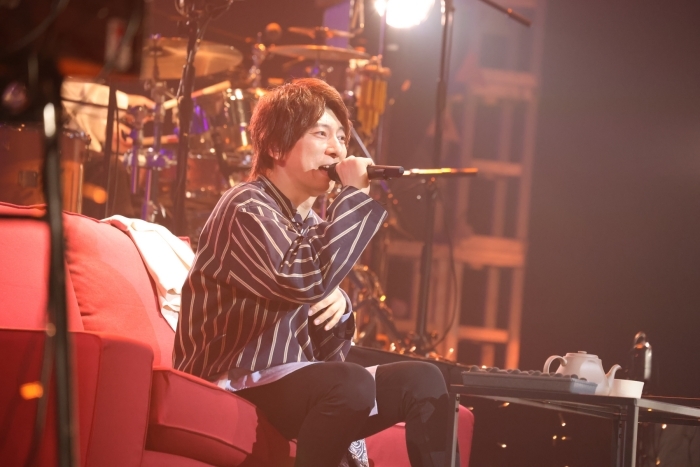 たくさんの“Thanks”で溢れた声優・羽多野渉さん初のアコースティックライブ「Wataru Hatano Live 2021 -Thanks-」夜公演をレポート！-8