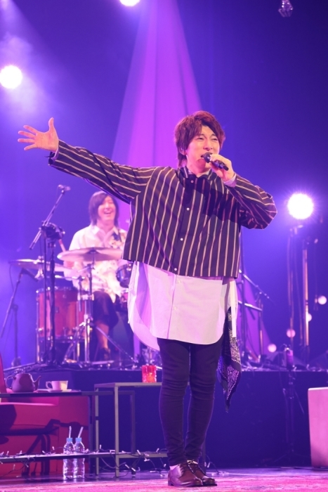 たくさんの“Thanks”で溢れた声優・羽多野渉さん初のアコースティックライブ「Wataru Hatano Live 2021 -Thanks-」夜公演をレポート！-7
