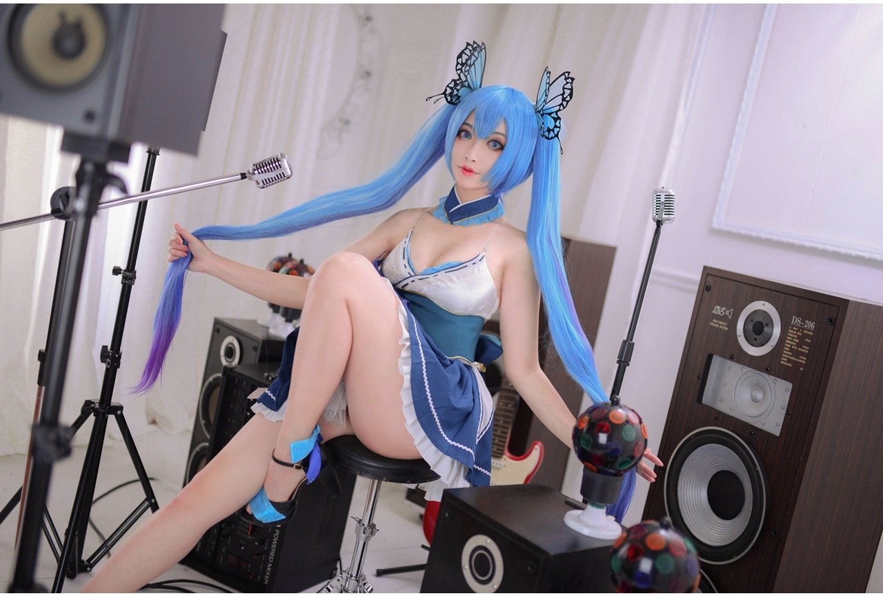 バーチャル シンガー 初音ミク のかわいいコスプレ特集 アニメイトタイムズ