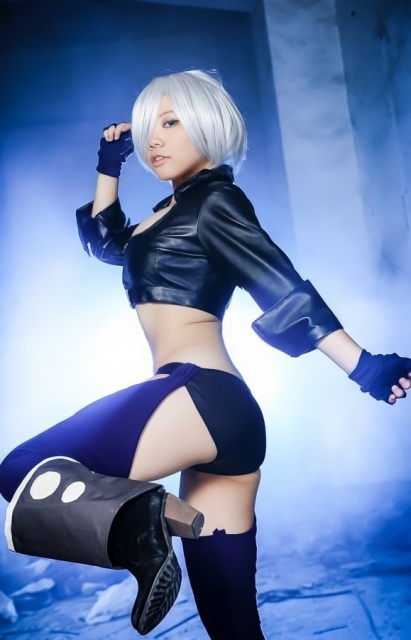 Kof 女性キャラの カッコ可愛い コスプレ特集 アンヘル クーラ ダイアモンドなど アニメイトタイムズ