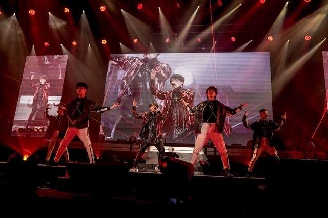 声優・内田雄馬さんの2ndライブ「YUMA UCHIDA LIVE 2021 『Equal Sign』」より公式レポート到着！　9thシングル制作決定を発表の画像-3