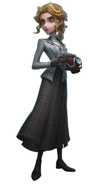 記者（アリス･デロス）