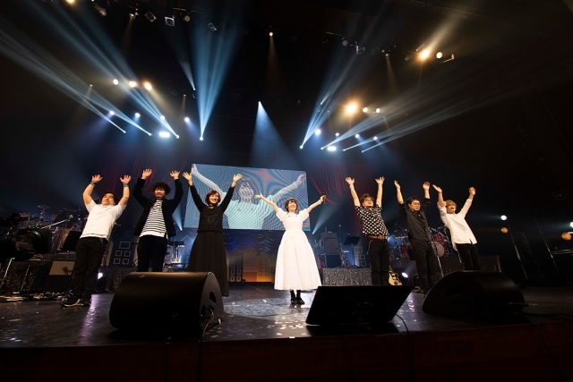 声優・花澤香菜さんのレーベル移籍後初となるライブ「HANAZAWA KANA Showcase Live 2021 “Moonlight Magic”」公式レポート到着！の画像-7