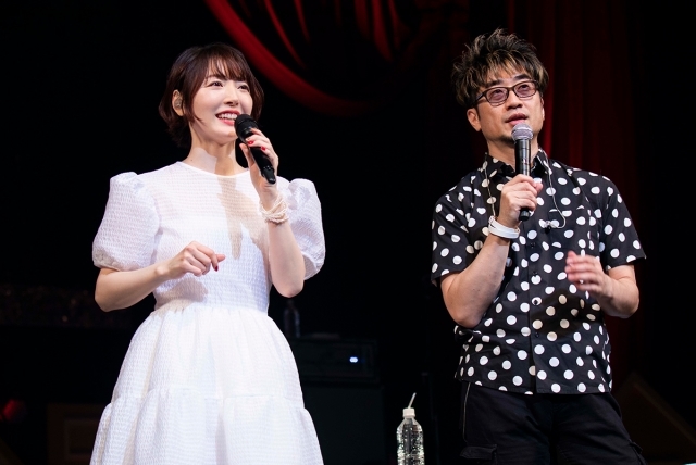 声優・花澤香菜さんのレーベル移籍後初となるライブ「HANAZAWA KANA Showcase Live 2021 “Moonlight Magic”」公式レポート到着！
