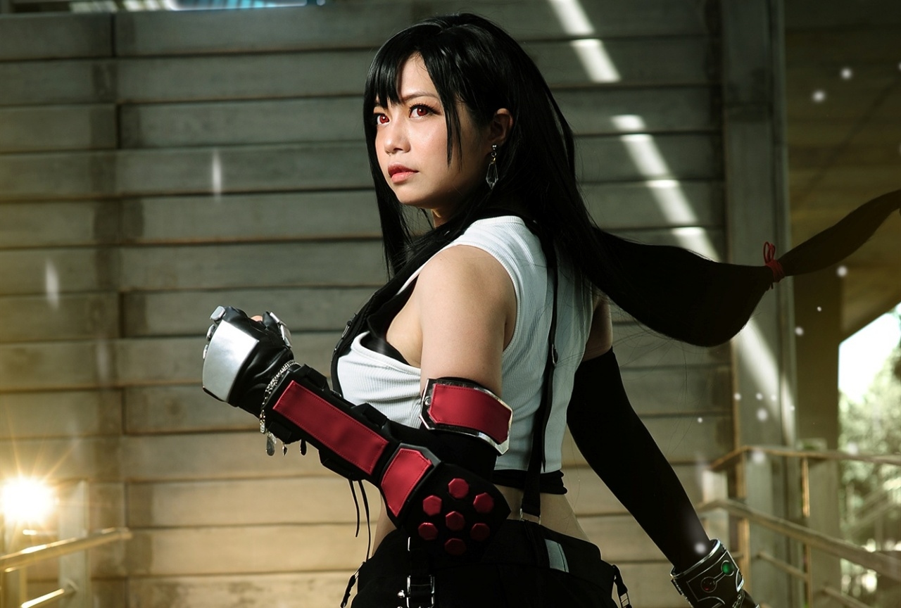 『FF7』美しいコスプレ特集│ティファ、エアリス、ユフィ