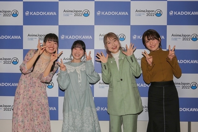 ▲左から、井上ほの花さん、木野日菜さん、川井田夏海さん、石見舞菜香さん
