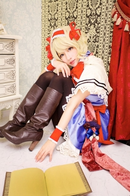 東方Project』アリス・マーガトロイドの美しいコスプレ特集 