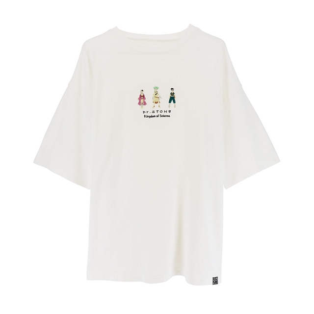 『Ｄｒ．ＳＴＯＮＥ』の刺繍Tシャツ（全2種）が、全国アニメイト・ACOS各店で7月29日頃発売！の画像-1