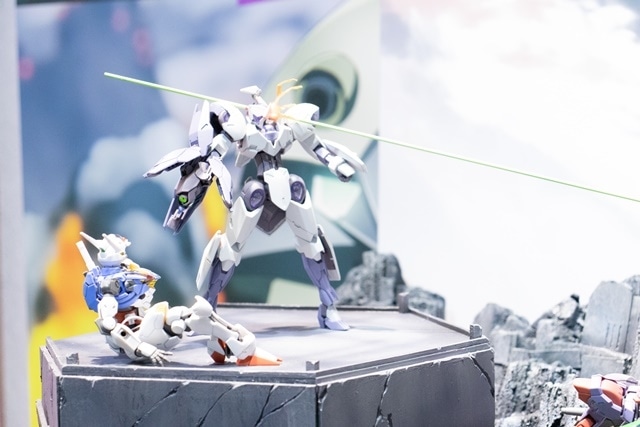 「機動戦士ガンダム 水星の魔女EXPO」フォトレポート｜2m大の「ガンダム・エアリアル（改修型）立像」や、名シーンを再現した迫力満点のジオラマなど見どころ満載！