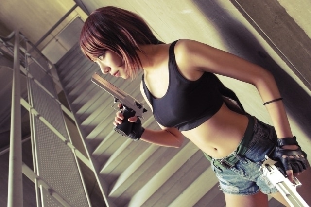 『BLACK LAGOON（ブラックラグーン）』の勇ましくも美しいコスプレ特集！　レヴィ、ロベルタ、バラライカらに扮するコスプレイヤーさんたちをピックアップ！の画像-1