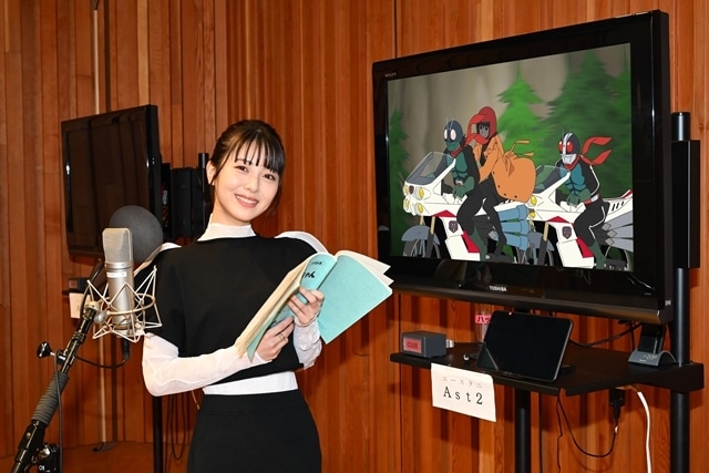 TVアニメ『クレヨンしんちゃん』3/18は映画『シン・仮面ライダー』コラボエピソードを放送！　池松壮亮さん・浜辺美波さん・柄本佑さんが、役柄そのままに登場