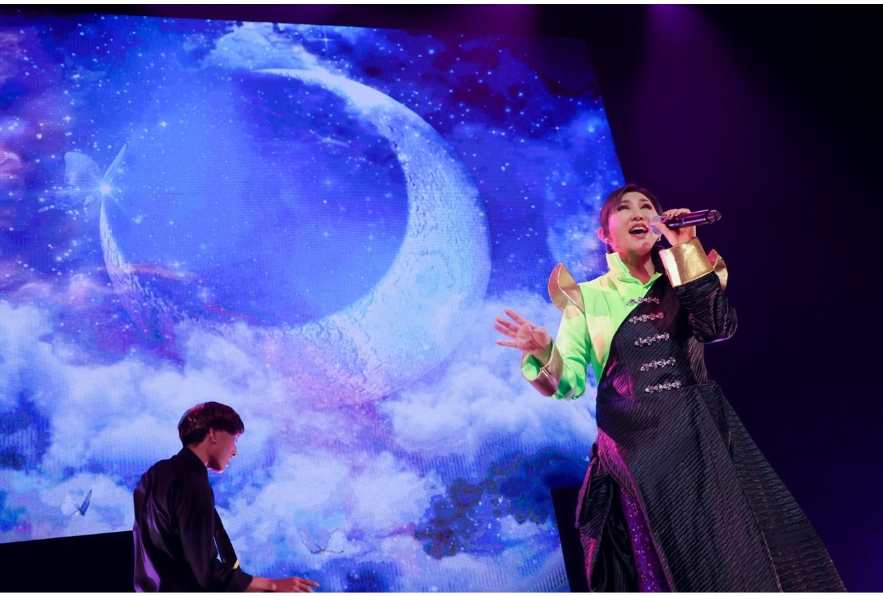 高橋洋子『エヴァンゲリオン』がテーマのワンマンライブ公式レポ