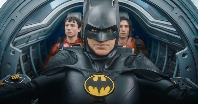 『ザ・フラッシュ』キャラクター特別映像「バットマン編」が解禁！　ベン・アフレック＆マイケル・キートン 2人のバットマンが登場！