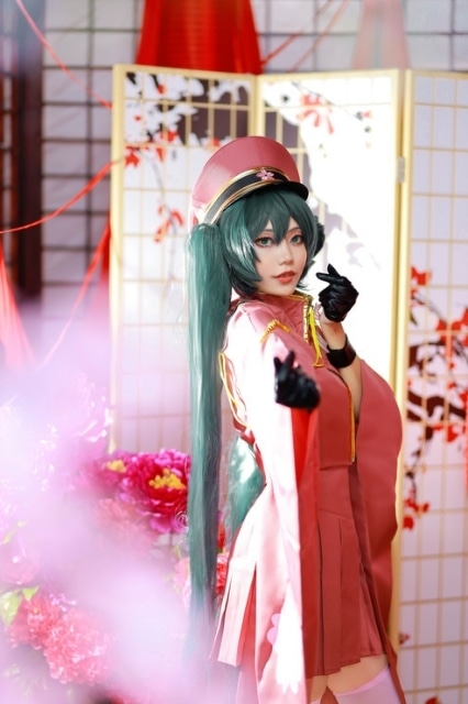 ボカロ「初音ミク」の可愛らしいコスプレ写真をお届け！ | アニメイト