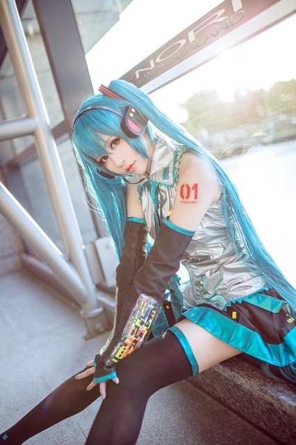 ボカロ「初音ミク」の可愛らしいコスプレ写真をお届け！ | アニメイト