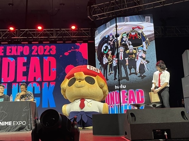 『アンデッドアンラック』Anime Expo 2023公式レポートが到着！　佳原萌枝さん、花江夏樹さんらが登壇｜最新の特別映像が公開されたステージにファン熱狂の画像-4