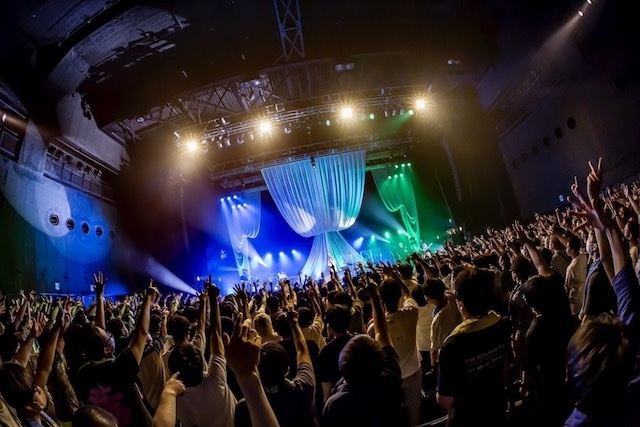 田所あずささんの有観客ワンマンライブ「AZUSA TADOKORO LIVE 2023～Private Room～」公式レポートが到着