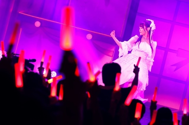 「小倉 唯 Memorial LIVE 2023～10th Anniversary Assemble!!～」公式レポートが到着！　観客を熱狂で包んだ最高で最強の10周年アニバーサリーライブ
