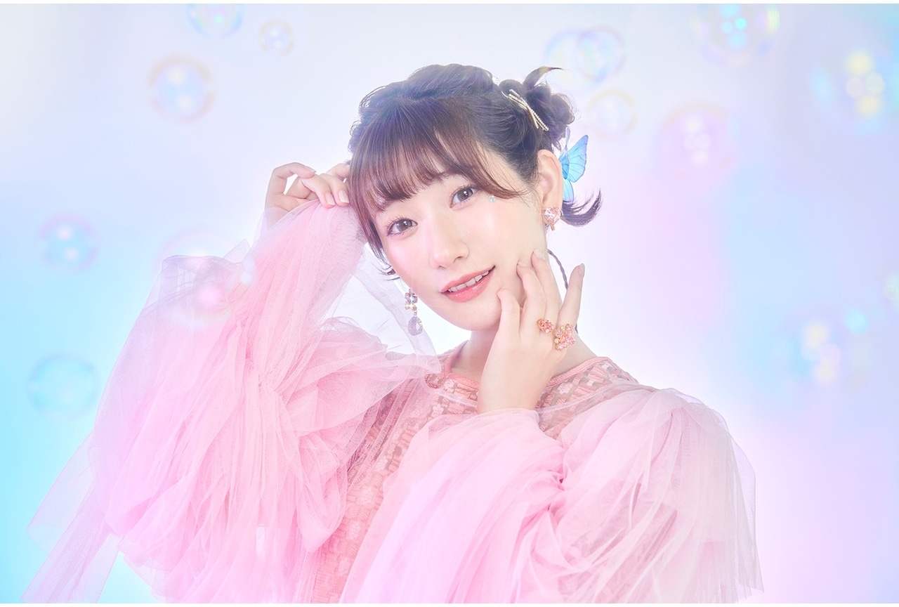 岡咲美保が3rdシングル「ココロトラベル」を11月1日リリース！