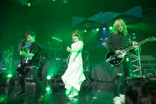 内田真礼さんのライブツアー「UCHIDA MAAYA Live Tour 2023 Happy Research! -HIKARI-」ファイナル公演の公式レポートが到着！の画像-2