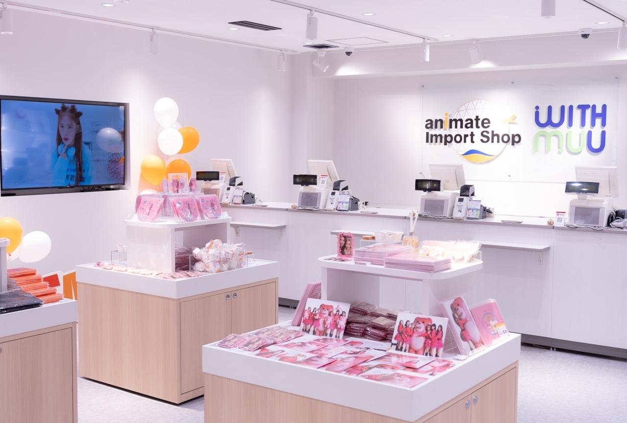 K-POPアイドルのCDやグッズが楽しめる「animate Import Shop」グランドオープン！店内をレポート！