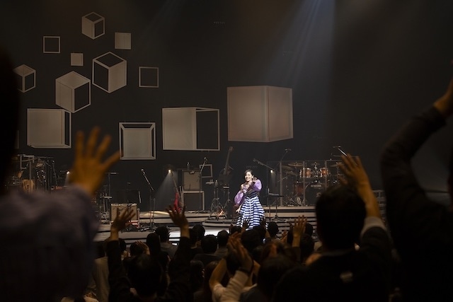 「坂本真綾 LIVE TOUR 2023「記憶の図書館」振替公演」の公式レポートが到着！　中止＆延期となっていたワンマンライブを4カ月振りに再開の画像-5