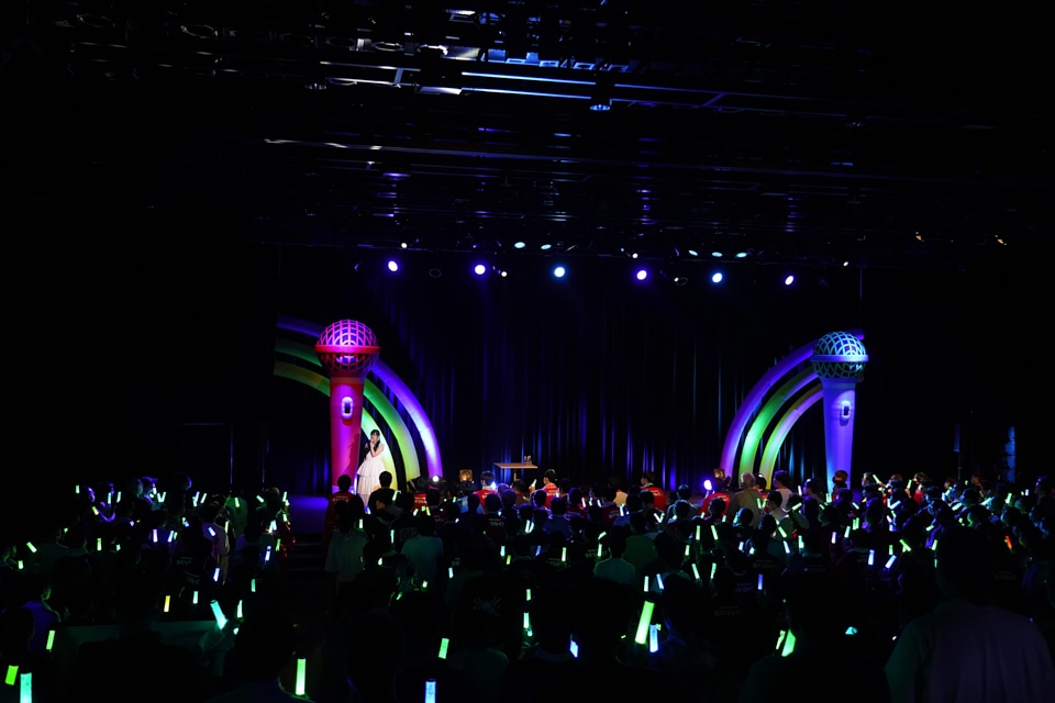大西亜玖璃さんのファンクラブイベント「カラーりんぐ！」の公式レポートが到着！　即興カラオケコーナーなど盛りだくさんな公演に-9