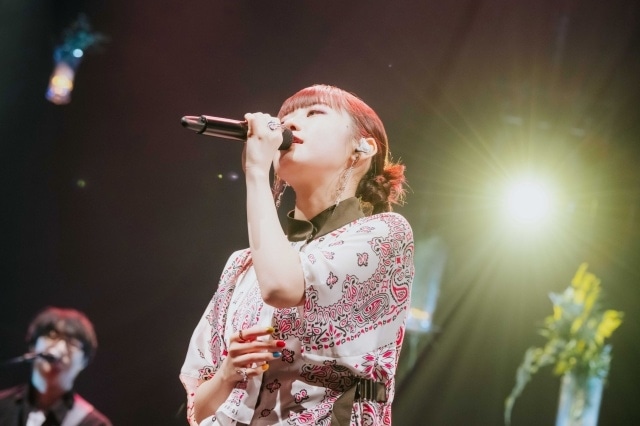 楠木ともりさんのライブツアー「TOMORI KUSUNOKI LIVE TOUR 2023『PRESENCE / ABSENCE』」東京公演がフジテレビTWOで独占放送！の画像-1