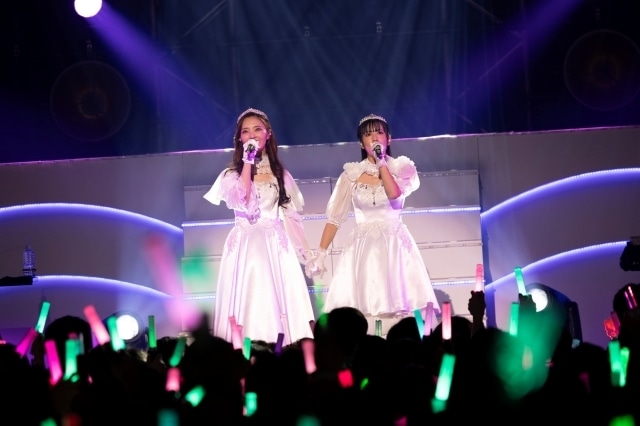 ClariS、現体制で最後のツアー全5公演を完走！　「ClariS AUTUMN TOUR 2024 ～Via Fortuna～」ツアーファイナル大阪公演レポートが到着！-4