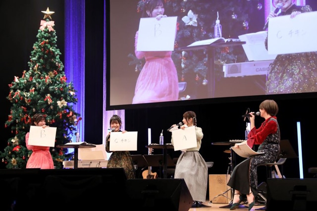 チーム“ギャラクシープリンセス”のメンバー集合！　トーク＆ライブイベント「ポールプリンセス!! Xmas party ～with GALAXY PRINCESS～」夜公演レポート-7