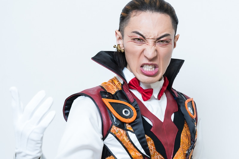 ブライダンは“前代未聞”の悪の組織!? 『ナンバーワン戦隊ゴジュウジャー』ファイヤキャンドル役・三本木大輔さん×ブーケ役・まるぴさんインタビュー｜「幹部」のカテゴリを超えた、ナンバーワンでオンリーワンなキャラクター-7