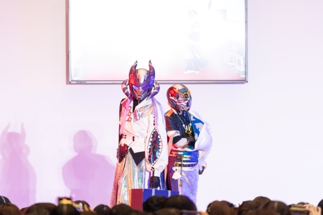 【にじフェス2025】Day3イベント参加レポート！　怒涛の告知で大盛況だったMECHATU-Aによるヒーローショー最終日の模様や、生で体験した会場の様子を写真付きでご紹介