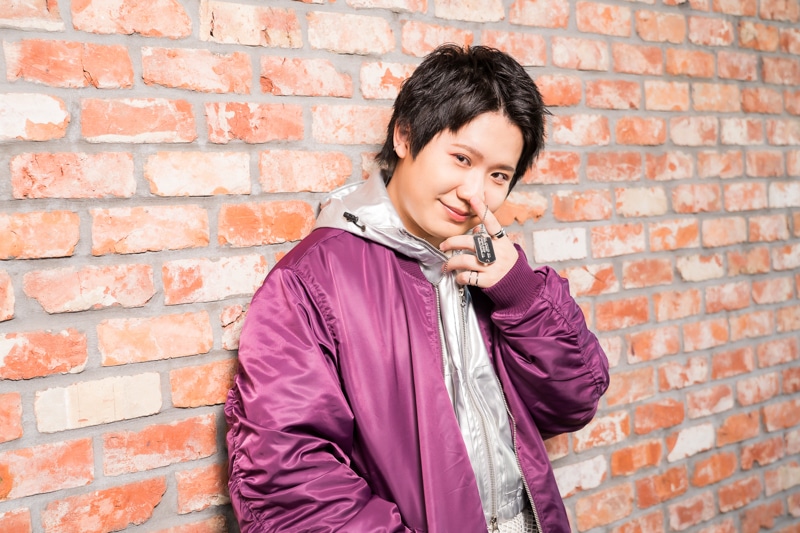 映画『ヒプノシスマイク -Division Rap Battle-』ナゴヤ・ディビジョン“Bad Ass Temple” 波羅夷 空却役・葉山翔太さん＆四十物 十四役・榊原優希さん＆天国 獄役・竹内栄治さん インタビュー｜キャラクターとキャストがリンクしている部分は“仲良く喧嘩してる”ところ-6