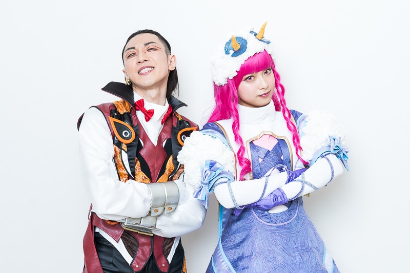 ブライダンは“前代未聞”の悪の組織!? 『ナンバーワン戦隊ゴジュウジャー』ファイヤキャンドル役・三本木大輔さん×ブーケ役・まるぴさんインタビュー｜「幹部」のカテゴリを超えた、ナンバーワンでオンリーワンなキャラクター-9