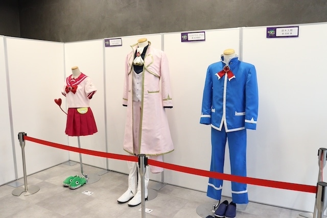 オンリーショップ「舞台『魔入りました！入間くん』THE STAGE　再演　衣裳展」が開催中！　コミックス『ブルーロック(33)』 ノ村優介執筆!SDステッカーセット付き特装版 が発売！　ほか［今日のアニメイト池袋本店］