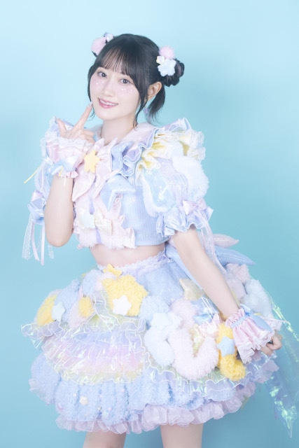 小倉 唯さんニューシングル「So☆Lucky」インタビュー｜TVゲームを思わす賑やかなサウンドと、型破りの曲構成「コロコロ変わる声の表情を楽しんで！」-1